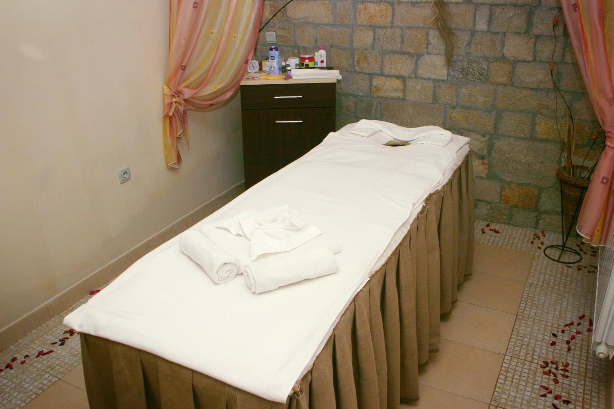 Hotel Kleptuza 4*