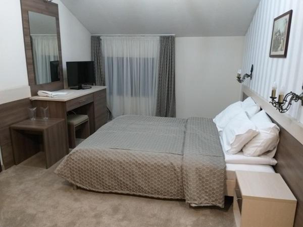Kleptuza Otel 4*